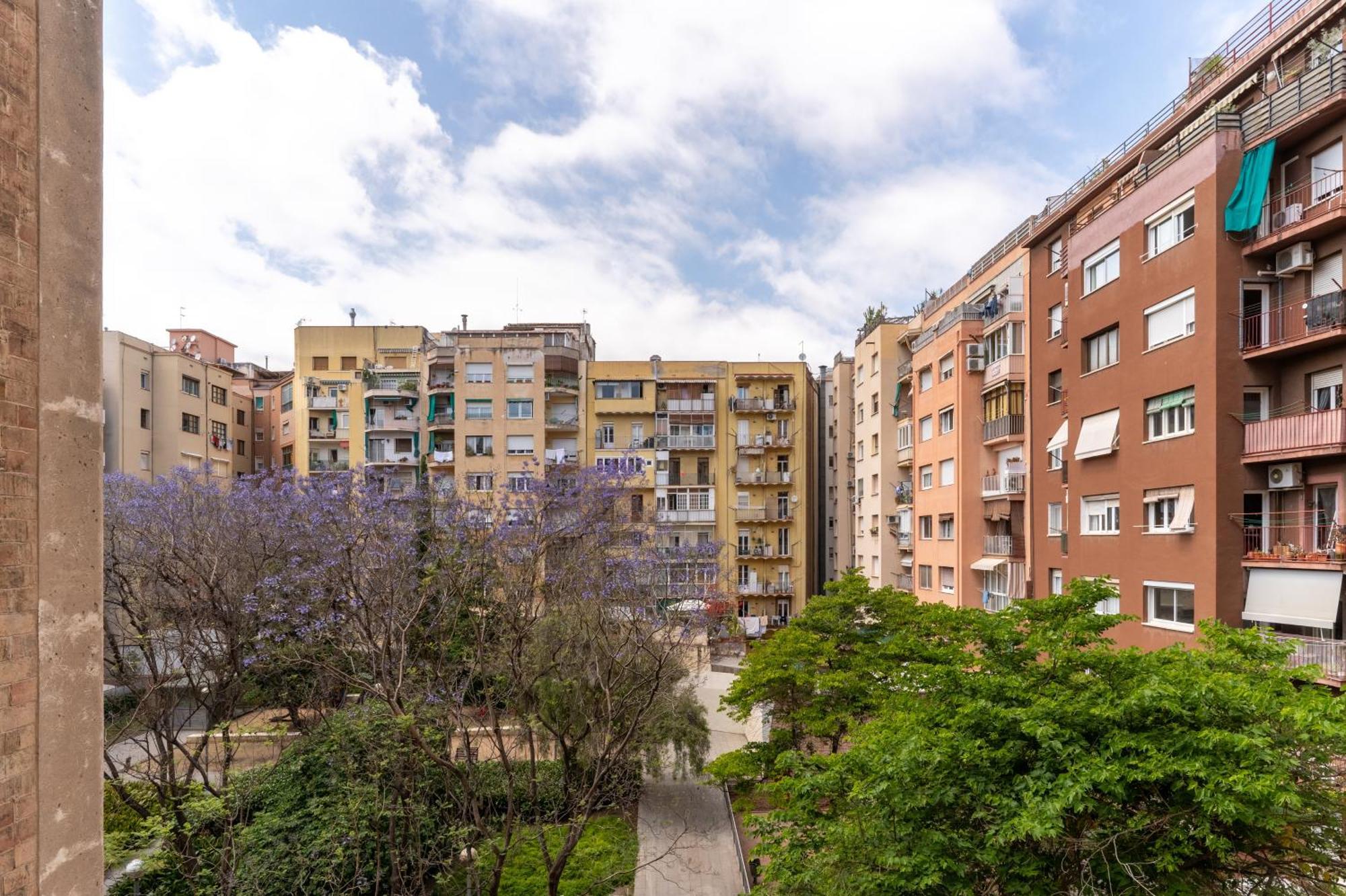 Appartement Tsa Gran Via à Barcelone Extérieur photo